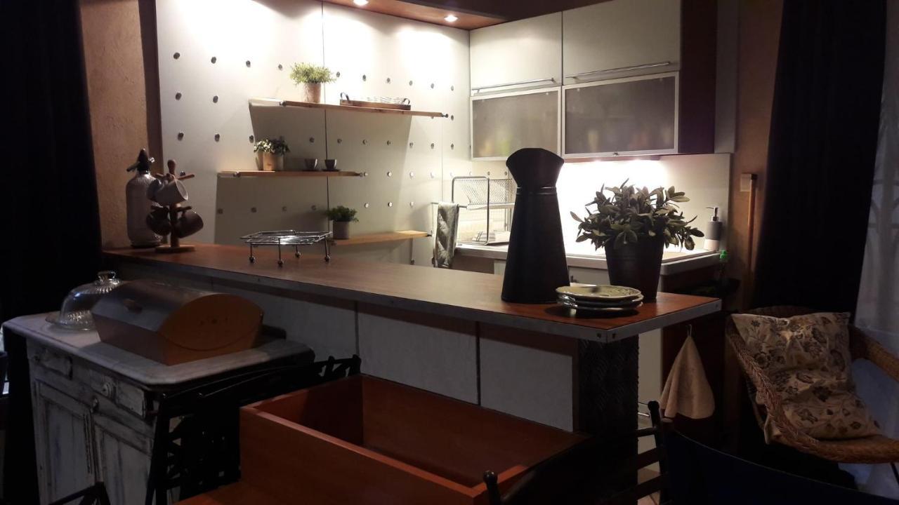 Joli Loft Dans Village Pittoresque Péret Екстериор снимка